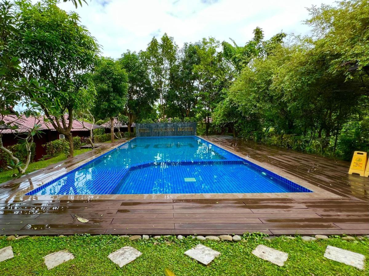 Hill Garden Hotel Chaungtha Bagian luar foto