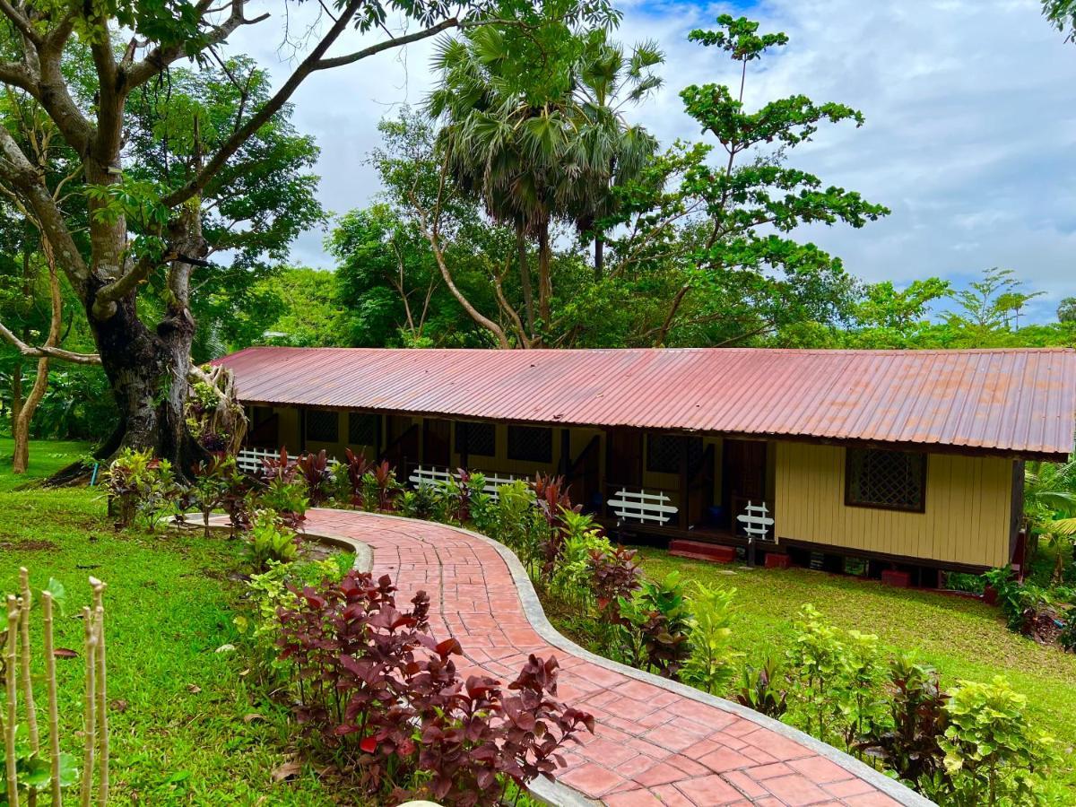 Hill Garden Hotel Chaungtha Bagian luar foto